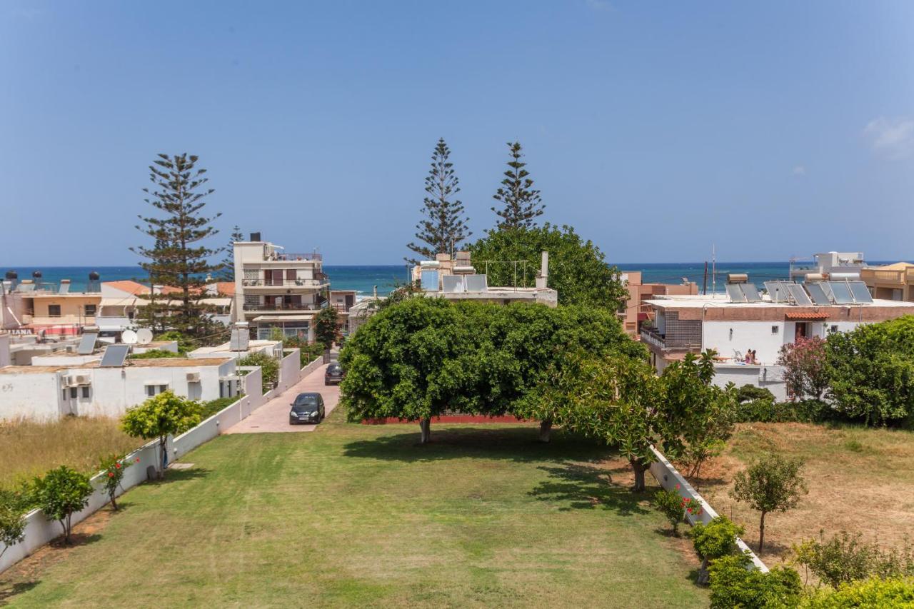 Christine Seaside Apartments In Chania Stalós Extérieur photo